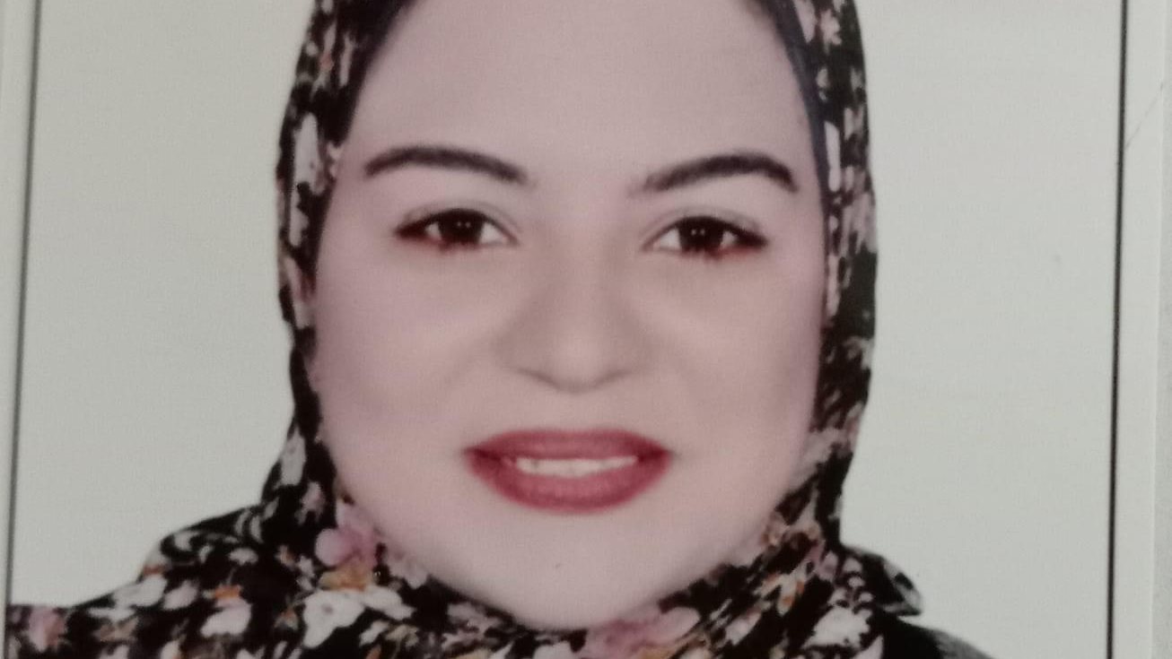 الطالبة هند سلوم وجيه