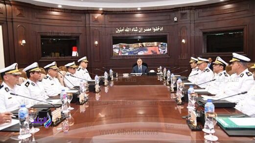 اجتماع وزير الداخلية بمساعديه
