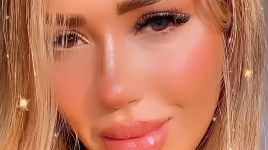 سارة سلامة