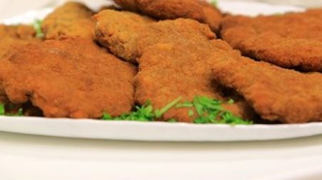 البانيه الكداب