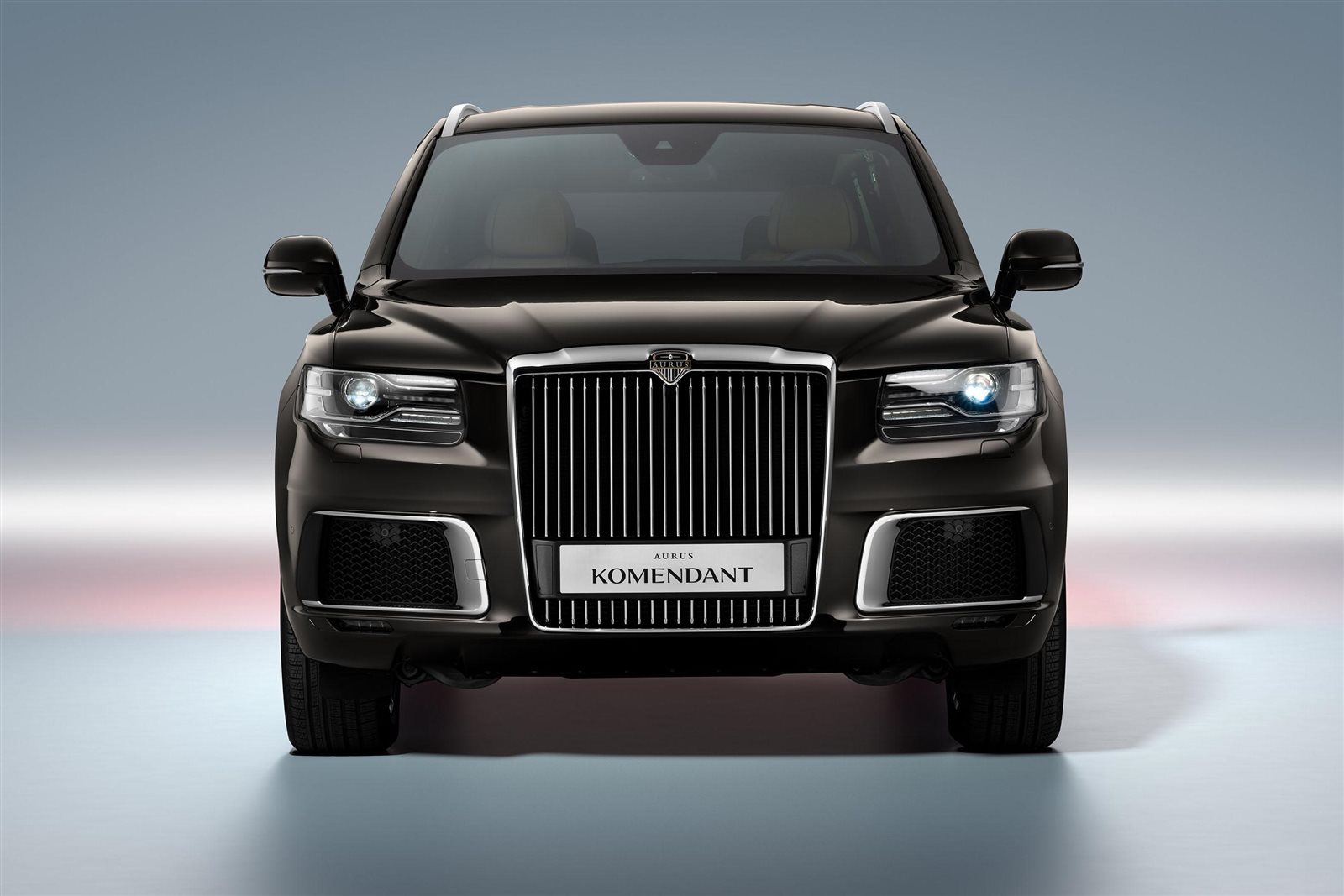 أوروس كومندانت