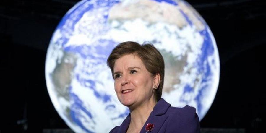 رئيسة وزراء اسكتلندا، نيكولا ستيرجن