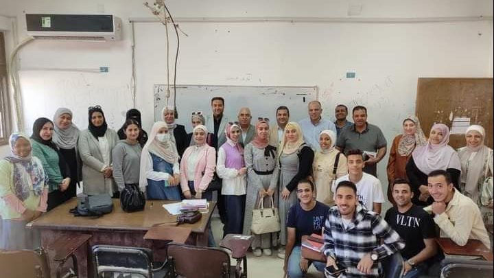 فريق سفراء المناخ بجامعة العريش  فريق سفراء المناخ بجامعة العريش