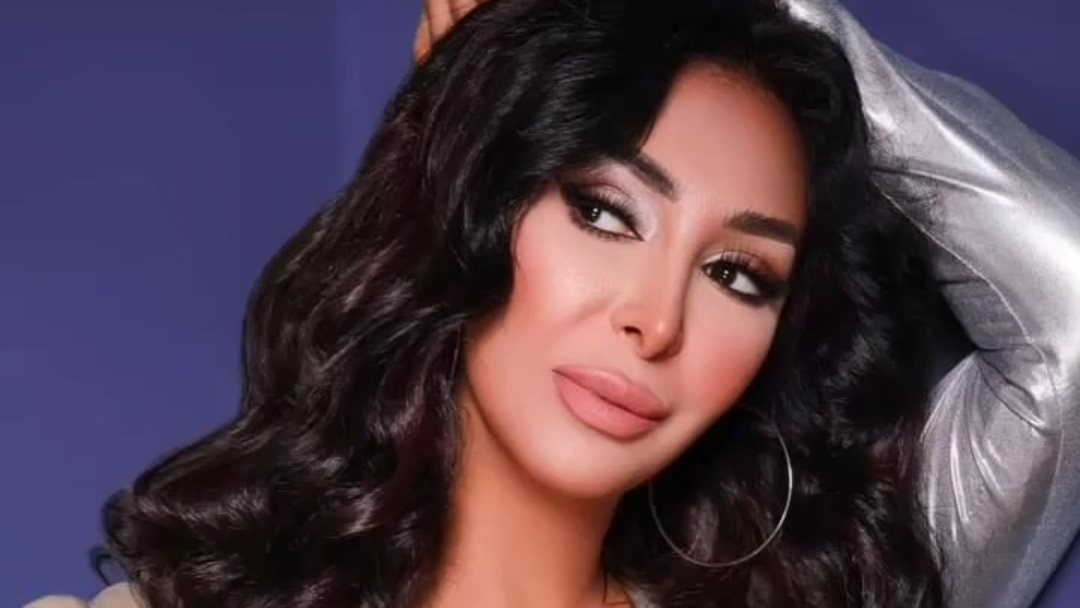 شاهيناز 