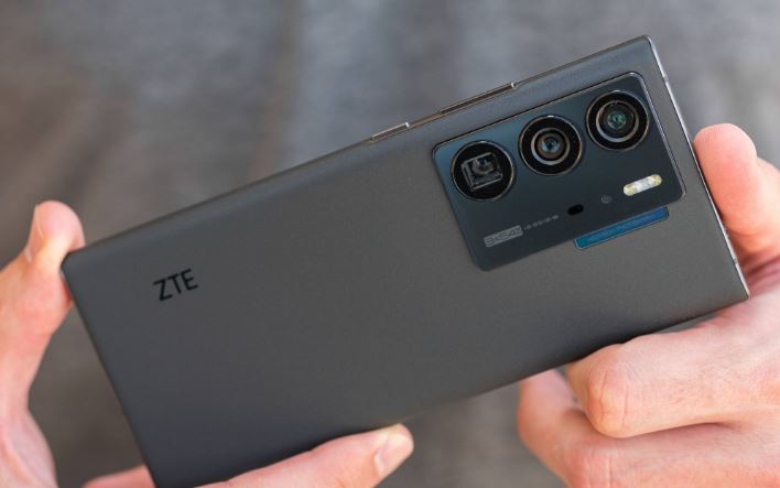 ZTE Axon 40 Ultra