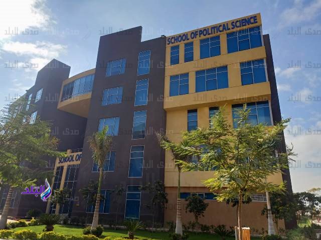 مشاركة طلاب جامعة بدر بمنتدى 