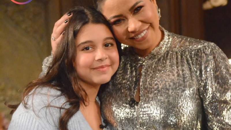 شيرين وابنتها