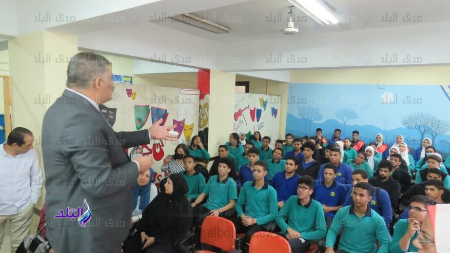 لقاءات طلبة المدارس