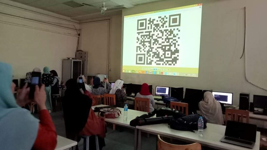 تسجيل الحضور عن طريق QR Code