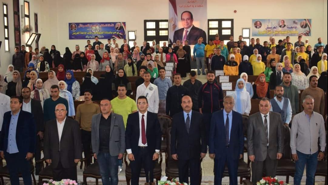 الحضور  بندوة في حب مصر 