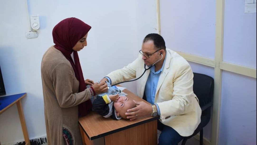 الكشف الطبي على المواطنين بقرية الخربة  الكشف الطبي على المواطنين بقرية الخربة