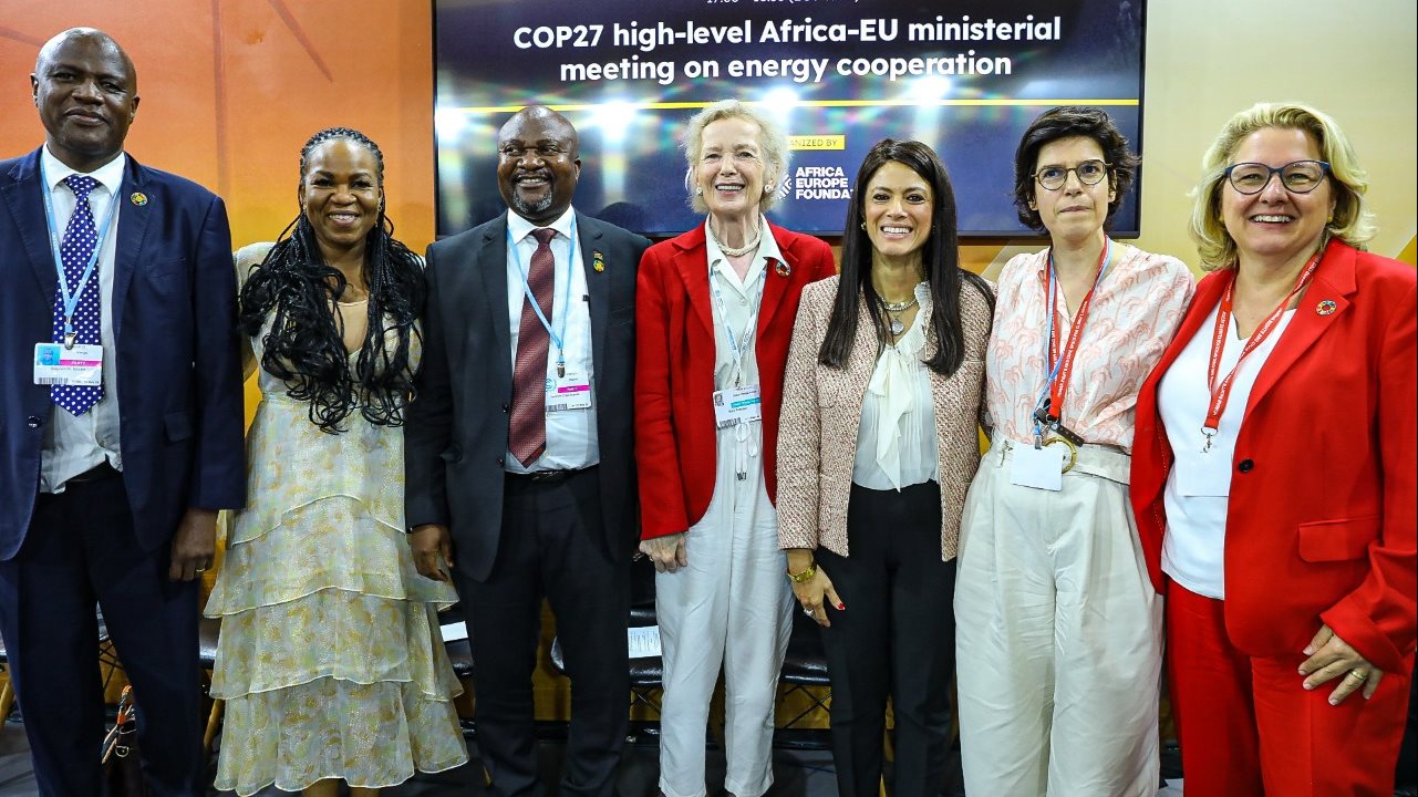 وزيرة التعاون الدولي مع المؤسسات الدولية وزيرة التعاون الدولي مع المؤسسات الدولية