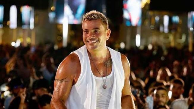 عمرو دياب  عمرو دياب