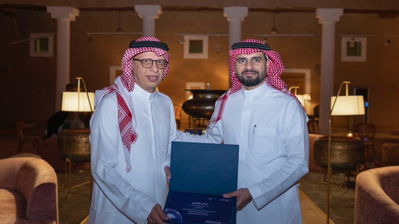 اختيار إبراهيم التميمي رئيس تحكيم لجنة الحكومة الرقمية 