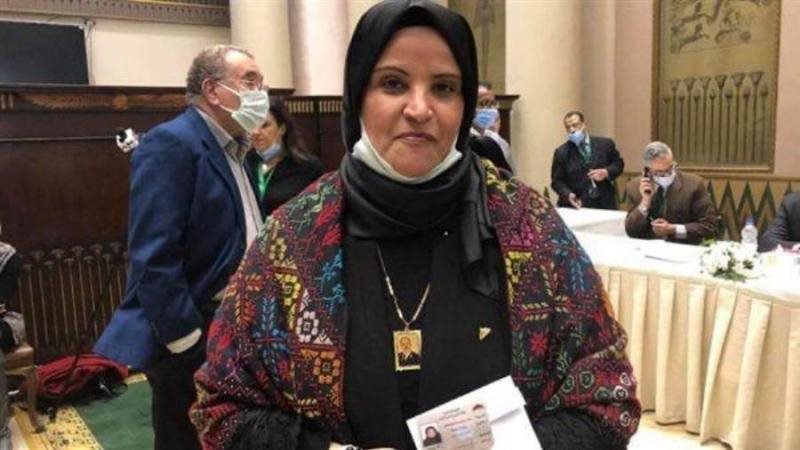 النائبة عايدة السواركة عضو مجلس النواب