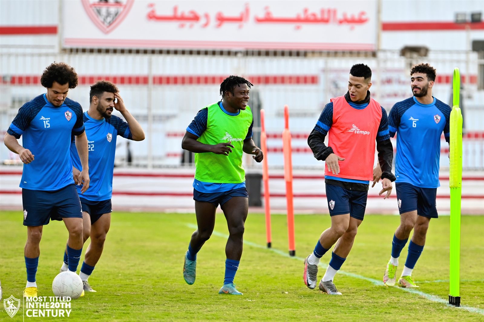 سامسون اكينولا لاعب الزمالك 