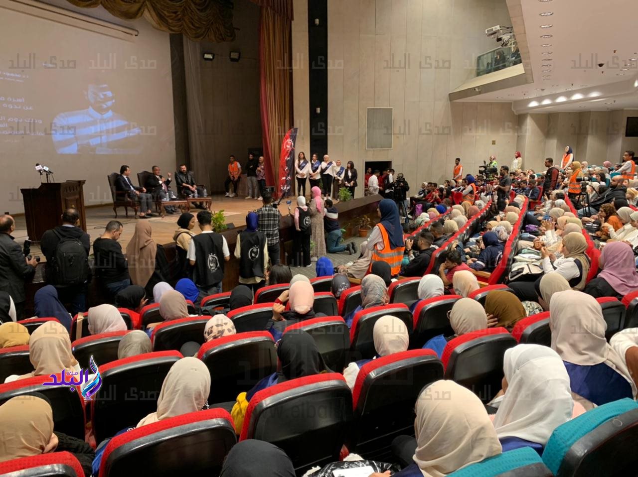 جامعة عين شمس