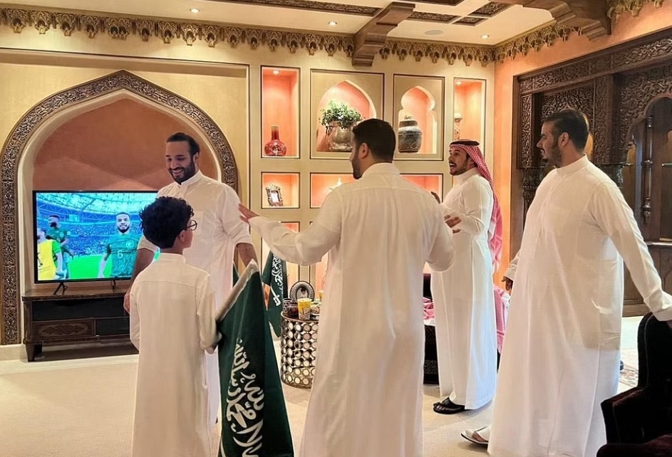 IMG_٢٠٢٢١١٢٢_١٧٠٢٠٢