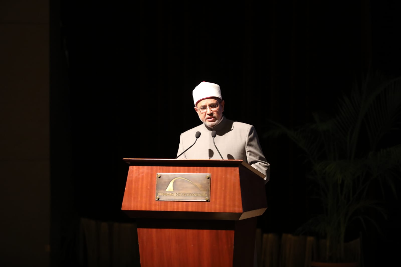رئيس جامعة الأزهر