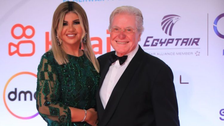 بوسي شلبي وحسين فهمي