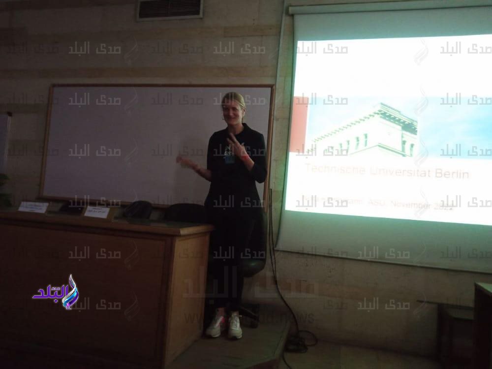 ورشة عمل عن مركز الابتكار وريادة الأعمال