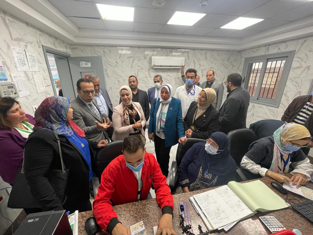 وفد  لجنة الشئون الصحية بمجلس النواب