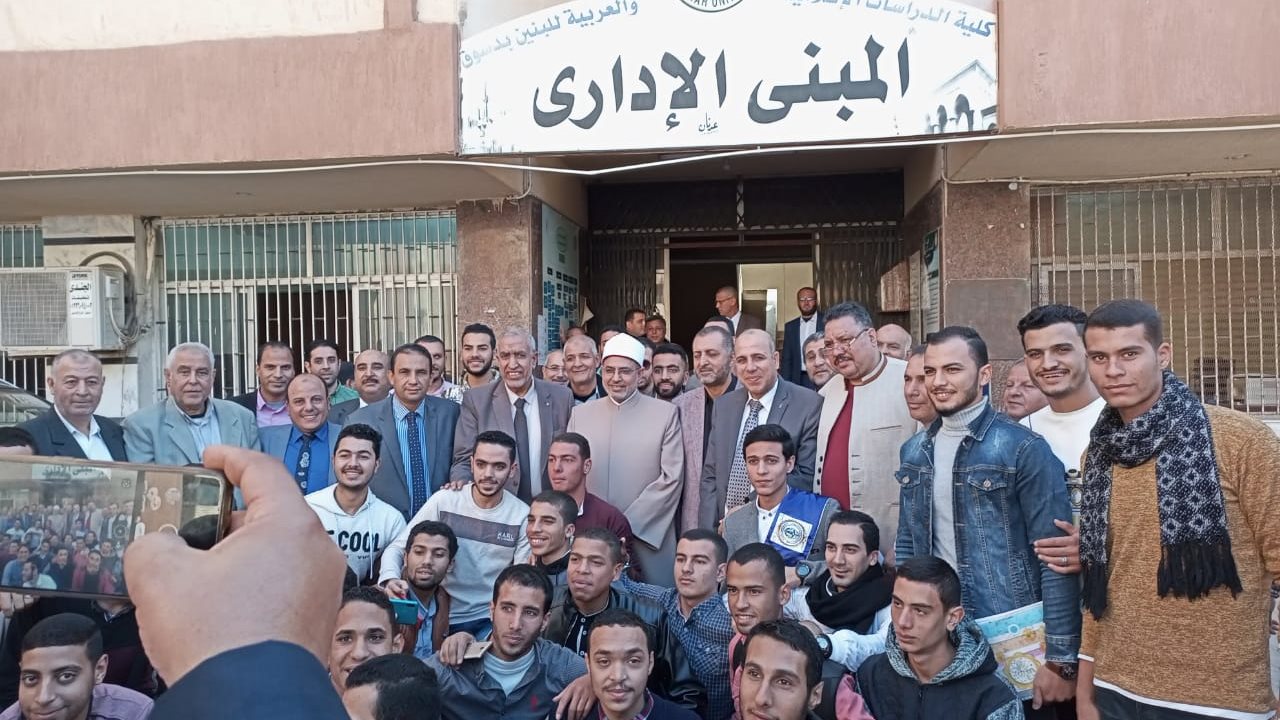 الدكتور سلامة داود