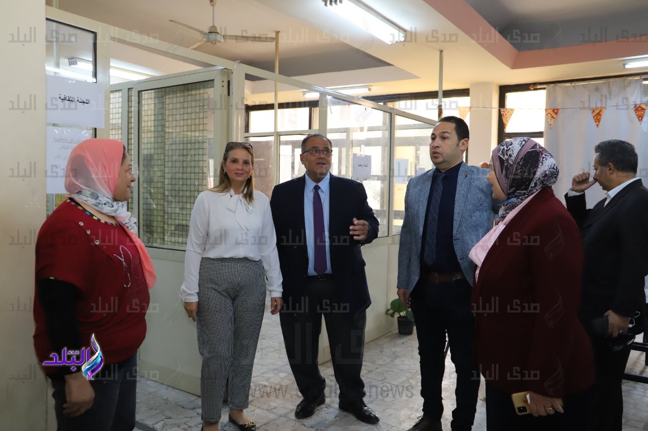 كلية الآداب جامعة عين شمس