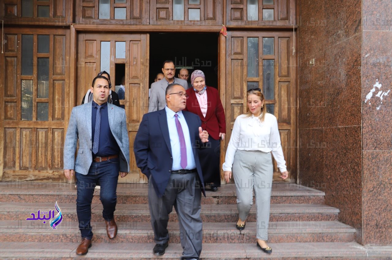 كلية الآداب جامعة عين شمس