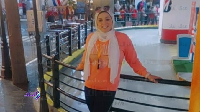 المعلمة الشابة