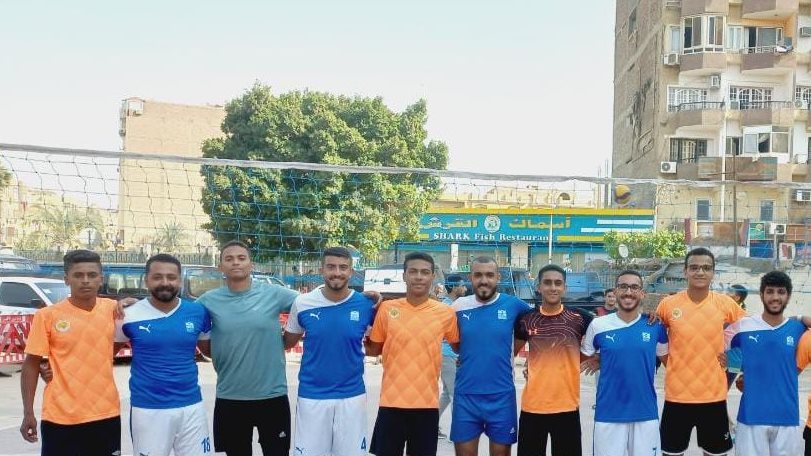 فريق كرة الطائره