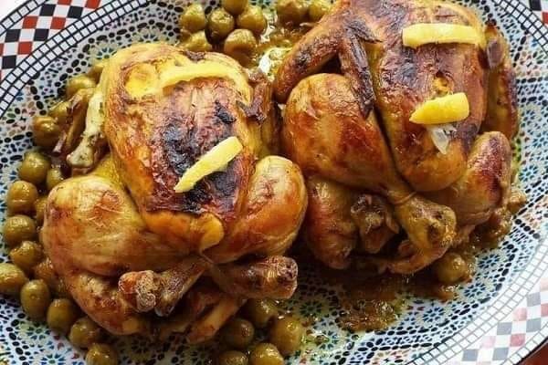 طريقة عمل دجاج محمر بالزيتون