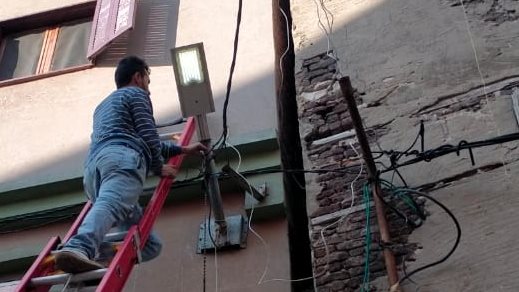 صيانة أعمدة الإنارة بالإسكندرية 
