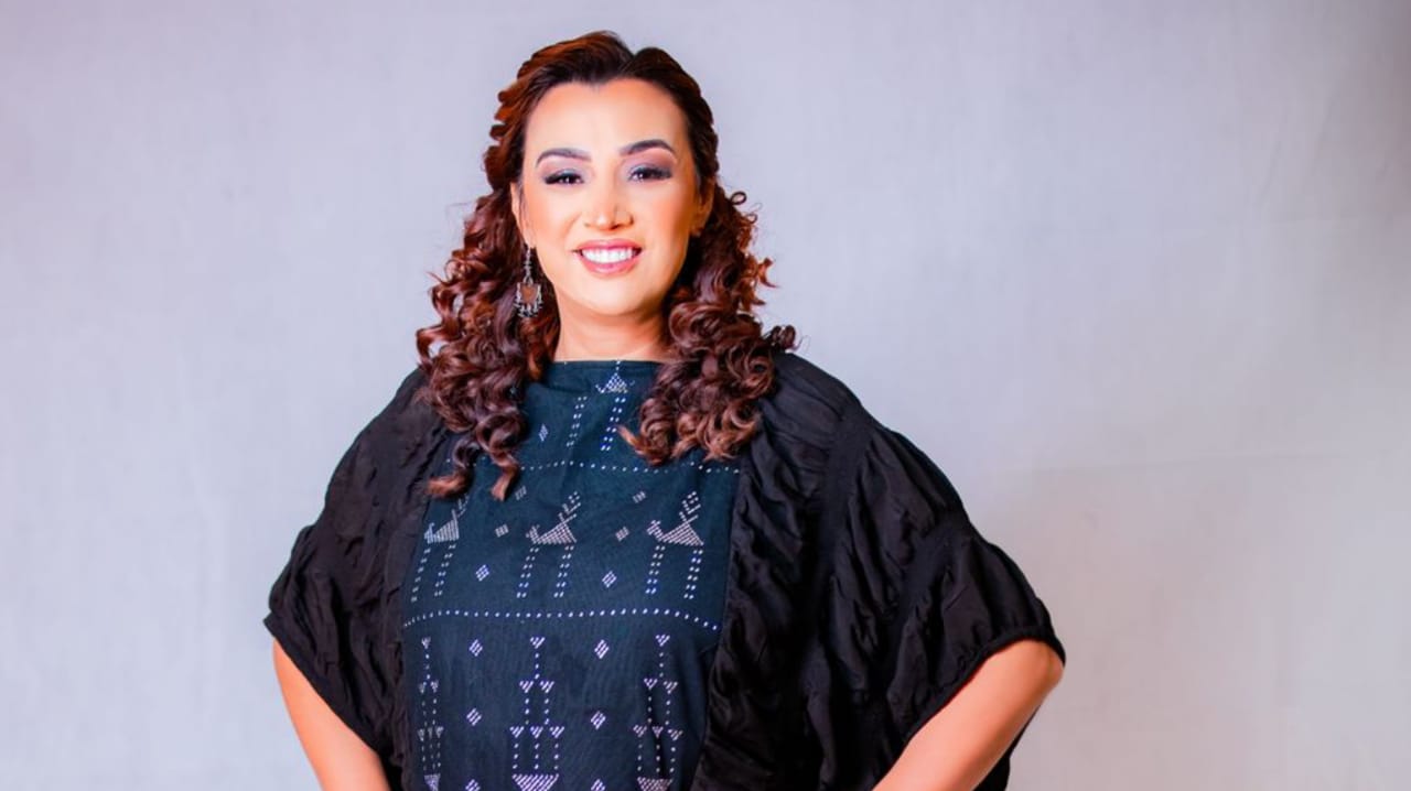 الفنانة صفاء جلال 