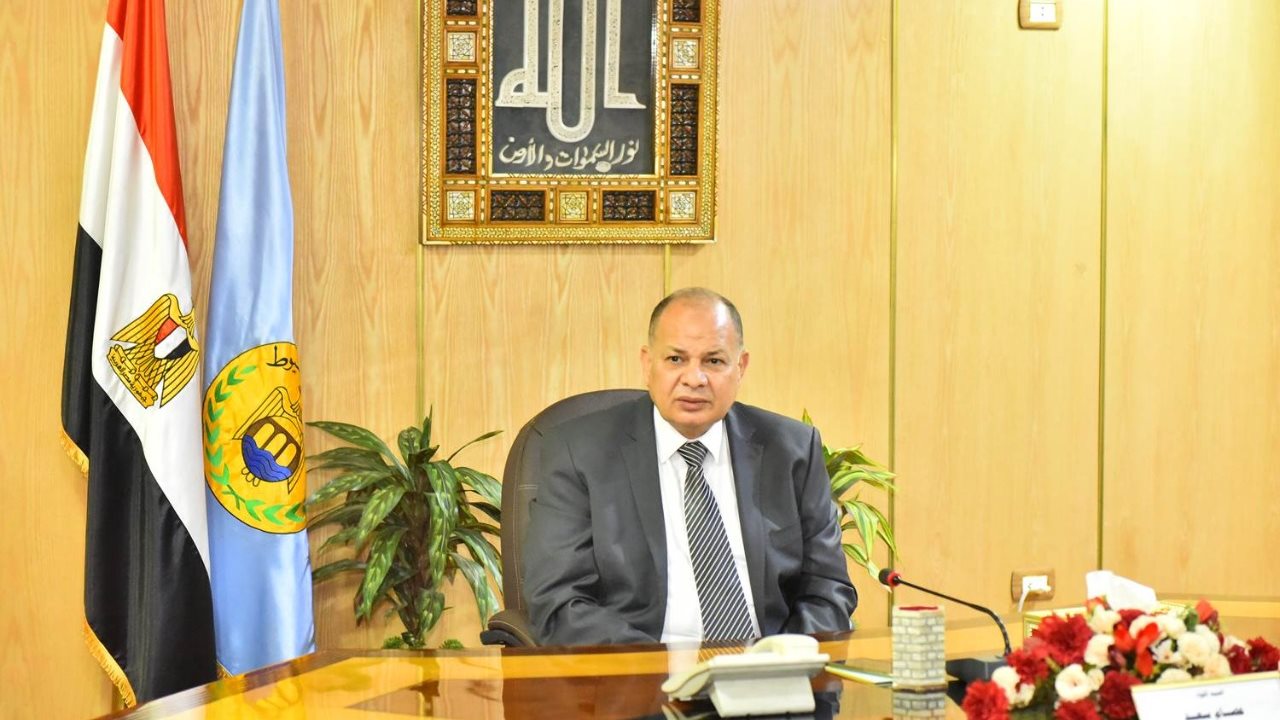 اللواء عصام سعد محافظ أسيوط  