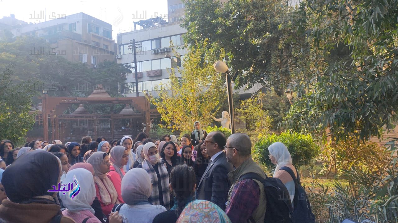 رئيس جامعة حلوان في زيارة لكلية الفنون الجميلة وكليات قطاع الزمالك
