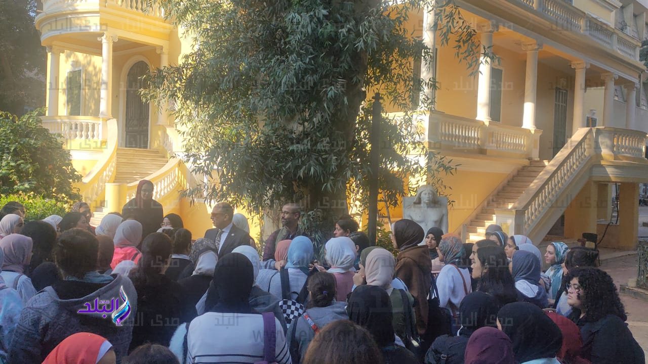 رئيس جامعة حلوان في زيارة لكلية الفنون الجميلة وكليات قطاع الزمالك