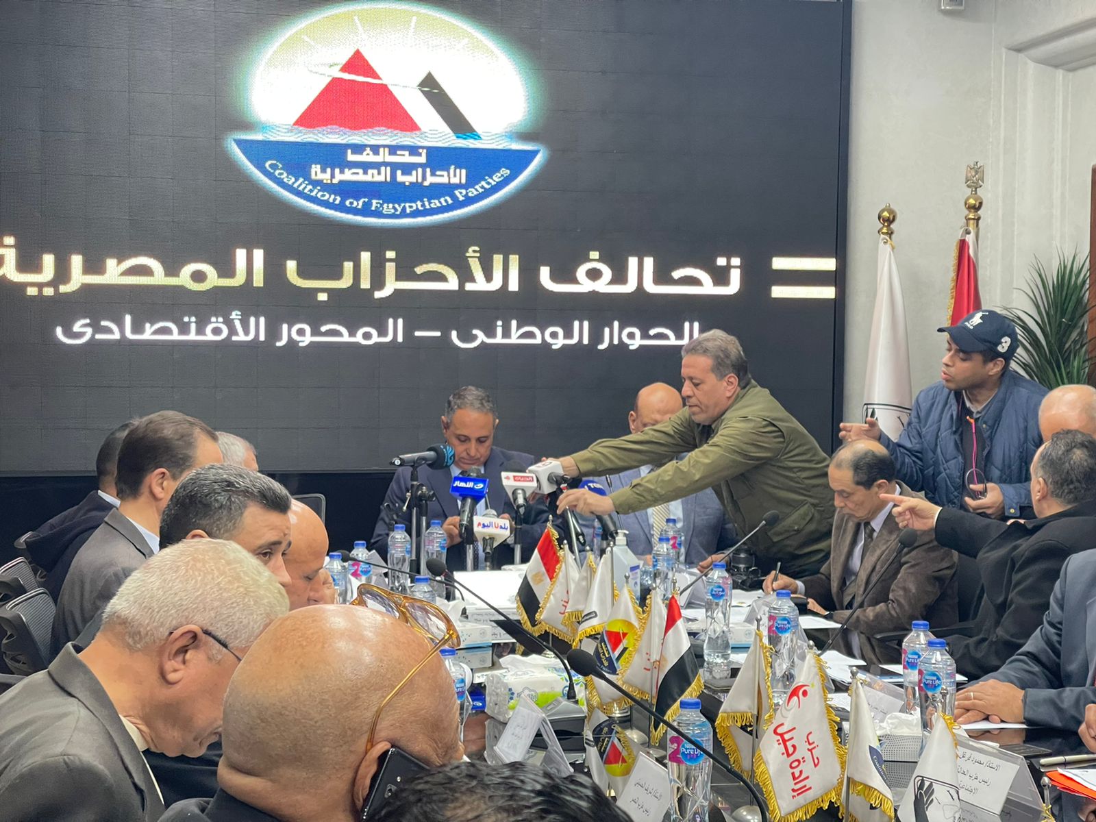 dd5f66db-f40c-41a5-af20-0454fbe03891