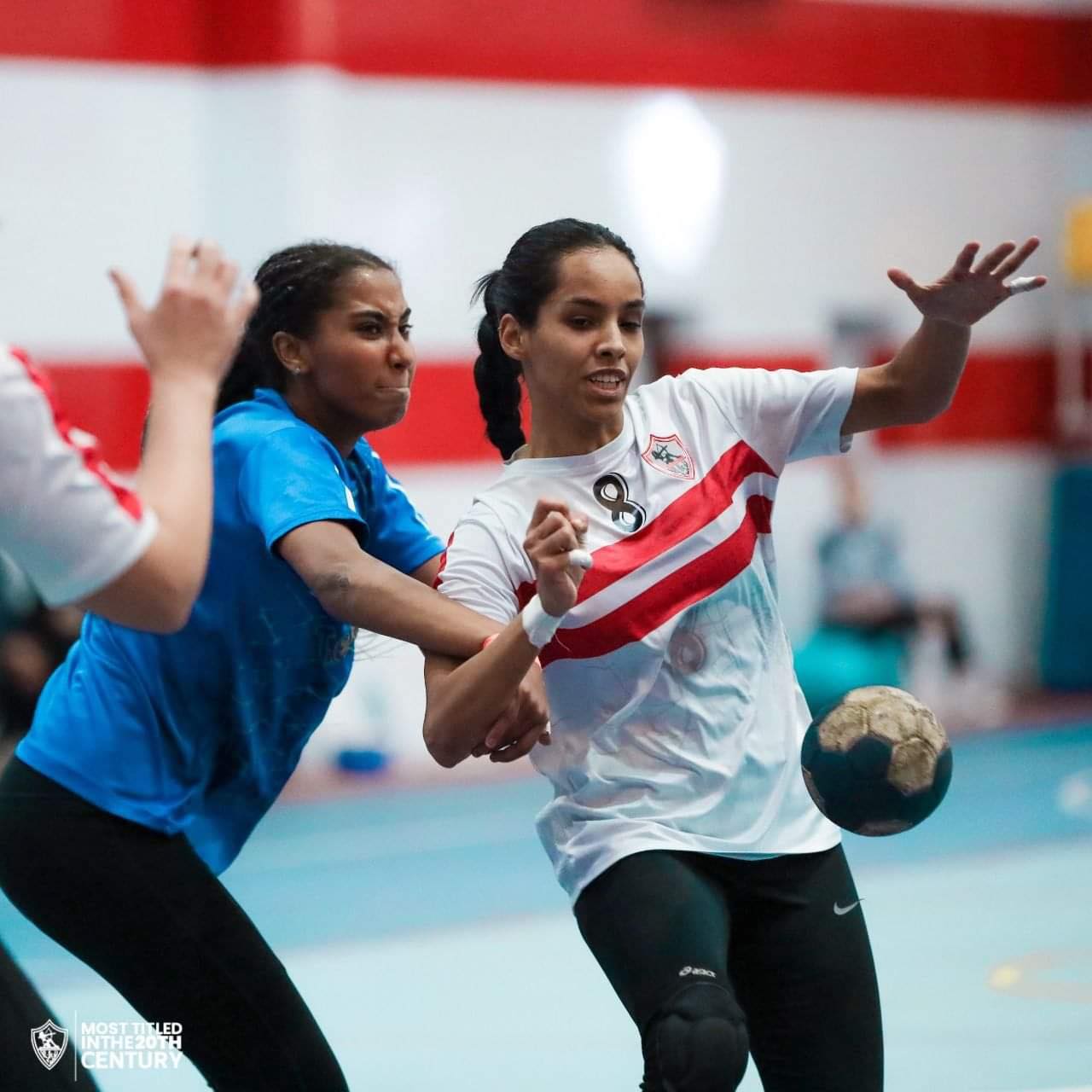 الزمالك يهزم الترسانة في دوري سيدات اليد الزمالك يهزم الترسانة في دوري سيدات اليد