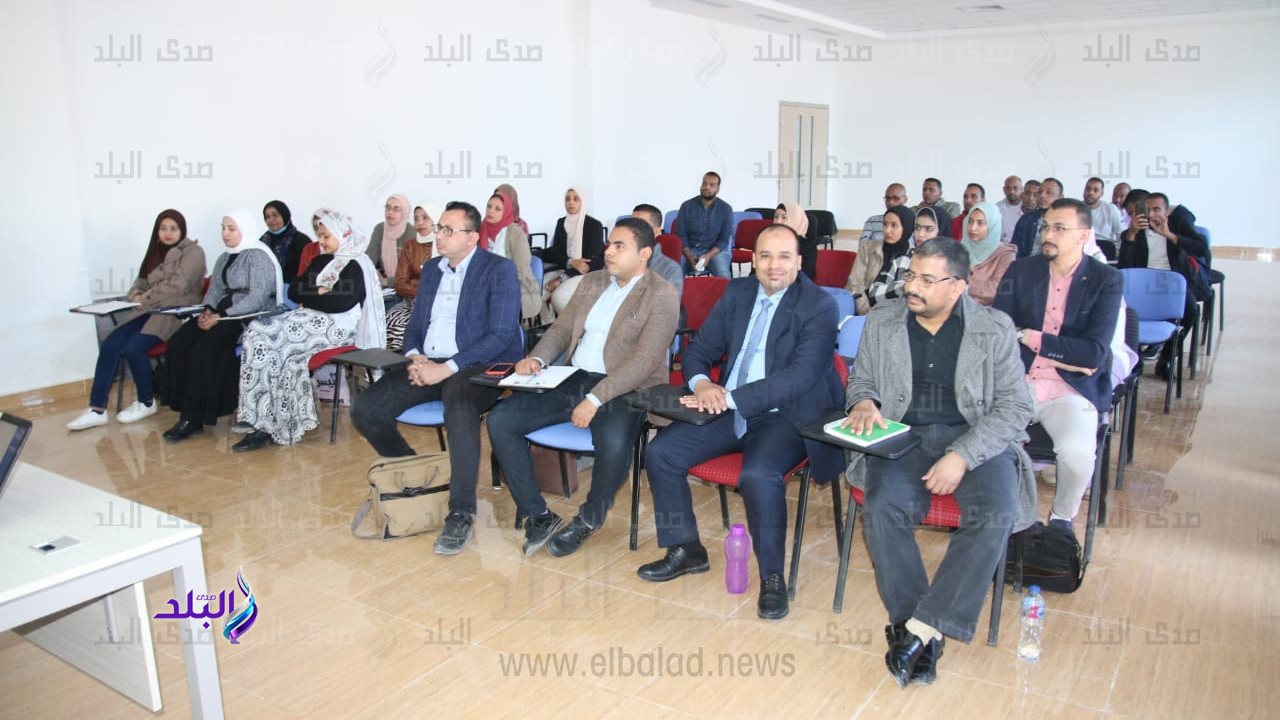 "التحول الرقمي في الإدارة".. ندوة تثقيفية للجهاز الإداري بجا