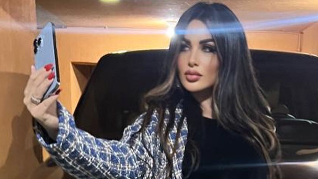ندى الكامل 