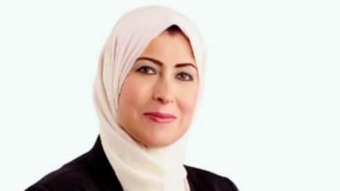  الدكتورة منال شوقى