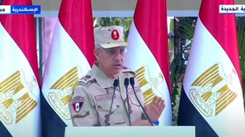 اللواء أحمد علي العزازى مدير إدارة المشروعات الكبرى للقوات