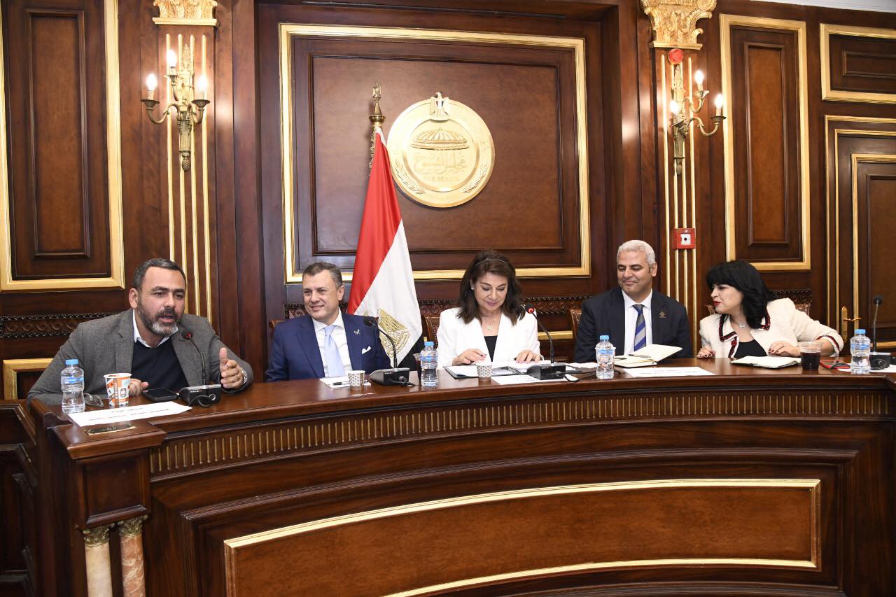  مصطفى وزيرى الامين العام للمجلس الاعلى للاثار 