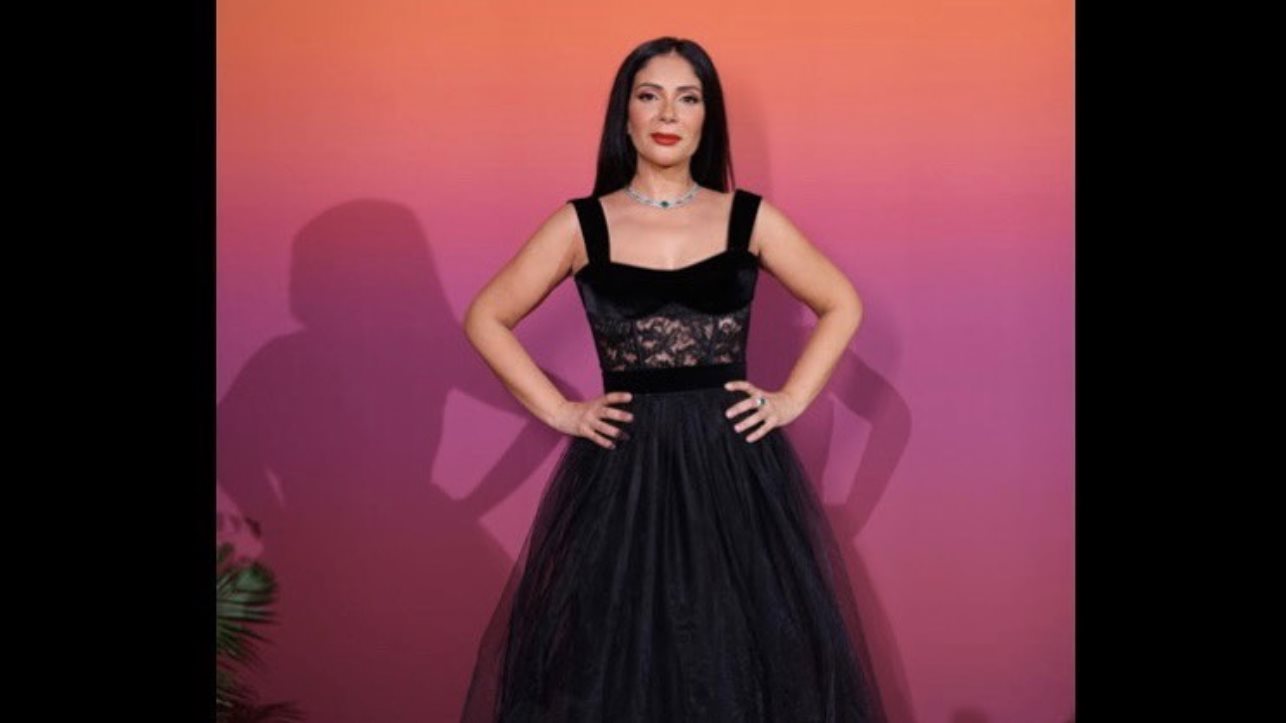 مني زكي  مني زكي