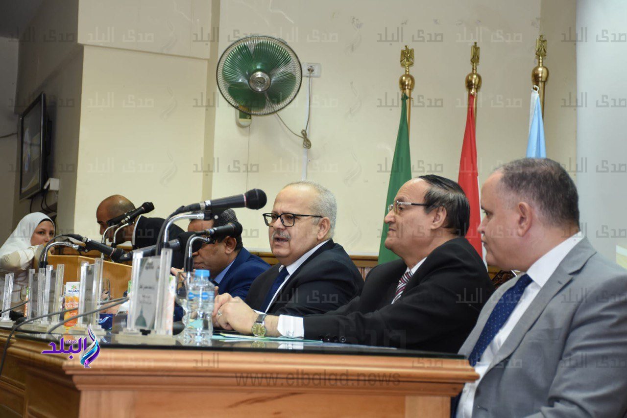 جامعة القاهرة