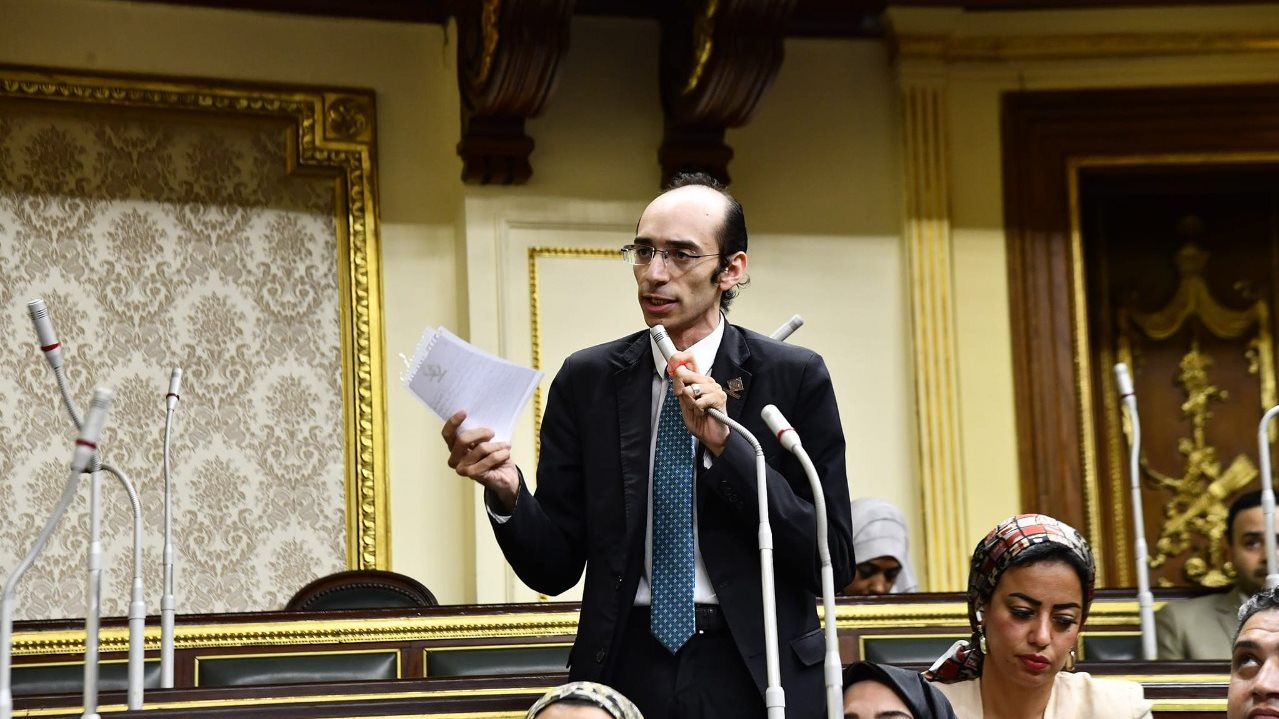 النائب محمد عبدالعزيز عضو مجلس النواب 