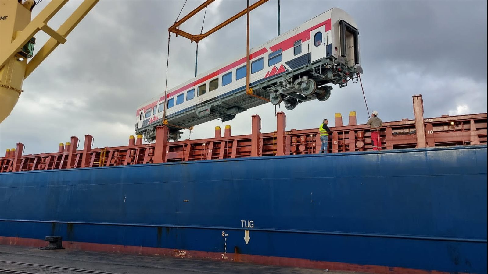 العربات الجديدة 