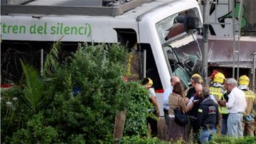  حادث تصادم قطارين بإسبانيا