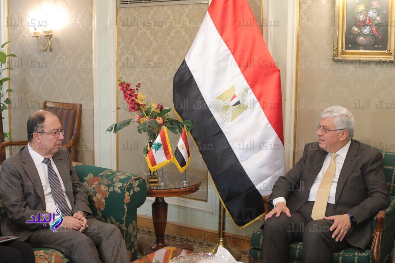 وزير التعليم العالي يستقبل السفير اللبناني بالقاهرة